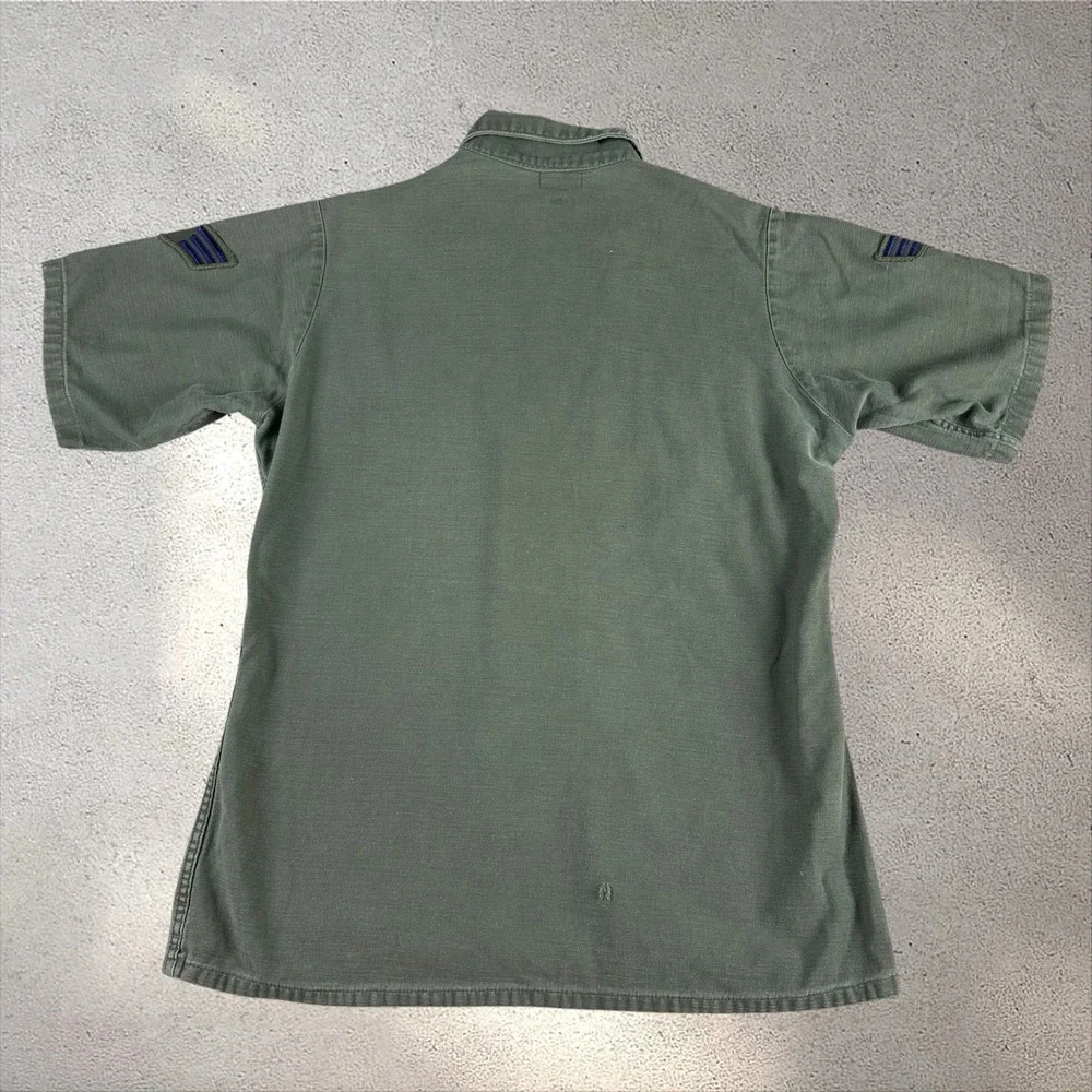 Vintage 70s USAF OG 107 Utility‎ Shirt Fits Adult Large Patched Named Vietnam